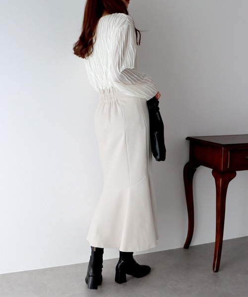 BLUEEAST（ブルーイースト）の「ハイウエストマーメイドスカート（スカート・レディース・チャコールグレー/ブラック/グリーン/アイボリー・MEDIUM）」の11枚目の写真