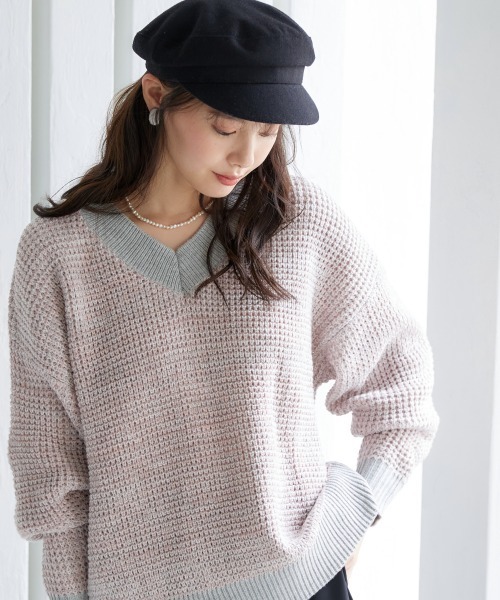 miclat(ミクラ)の「大きいサイズ Vネックニット miclat(ニット/セーター・レディース・カーキ系/ブラック系/ピンク系/ネイビー系・4L/3L/5L/LL/L)」の4枚目の写真