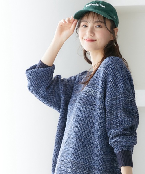miclat(ミクラ)の「大きいサイズ Vネックニット miclat(ニット/セーター・レディース・カーキ系/ブラック系/ピンク系/ネイビー系・4L/3L/5L/LL/L)」の11枚目の写真