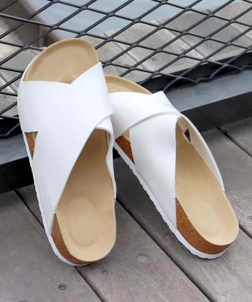 AAA+（サンエープラス）の「軽量 ダブルベルトサンダル スライドサンダル（サンダル・メンズ・ブラック/ホワイト系/ブラック系/ダークブラウン系/ダークブラウン/ホワイト・M/L/LL）」の2枚目の写真