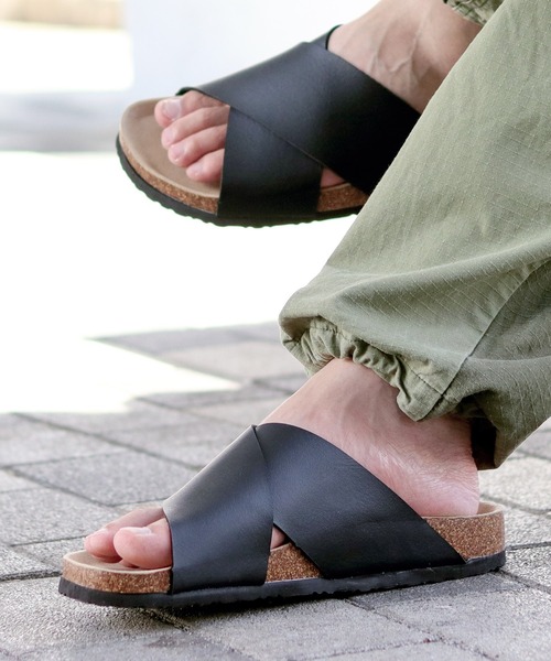 AAA+（サンエープラス）の「軽量 ダブルベルトサンダル スライドサンダル（サンダル・メンズ・ブラック/ホワイト系/ブラック系/ダークブラウン系/ダークブラウン/ホワイト・M/L/LL）」の10枚目の写真