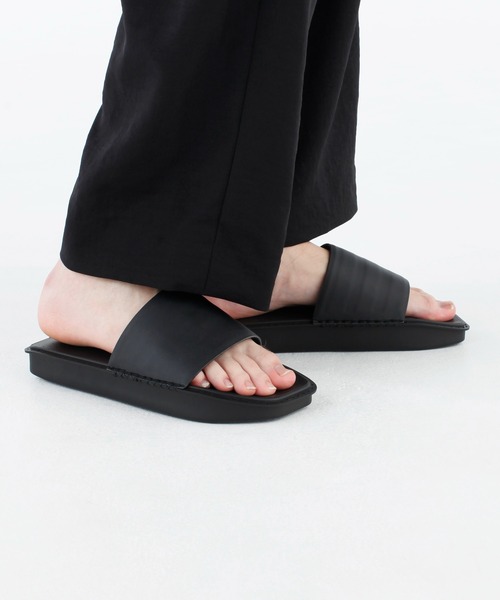 楽天市場】Y-3 ワイスリー Y-3 WATER SLIDE FZ6423 サンダル