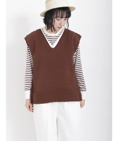 Samansa Mos2（サマンサ モスモス）の「柄編みVネックニットベスト（ベスト・レディース・ブラック/ダークブラウン/キナリ/ブルー/グリーン・ﾌﾘ-）」の12枚目の写真