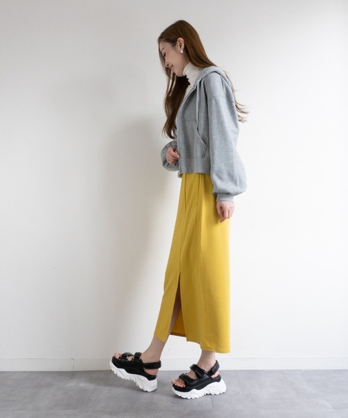 Fabby fabby(ファビィーファビィー)の「ボリューム2ベルト厚底スポーツサンダル(サンダル・レディース・ブラック/ベージュ/オフホワイト/ブラック×ブラック・SMALL/MEDIUM/LARGE)」の19枚目の写真