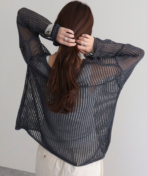 fredy emue（フレディエミュ）の「メッシュニット（ニット/セーター・レディース・チャコールグレー/イエロー/アイボリー/ネイビー・38）」の9枚目の写真