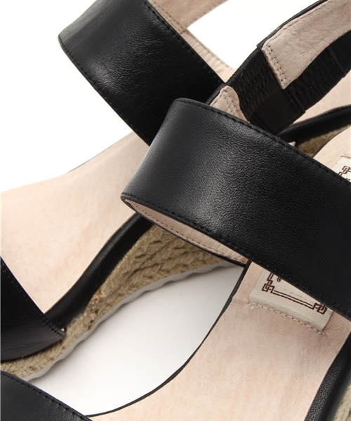 LUSSO MALENA（ルッソマレーナ）の「2本ベルトサンダル（サンダル・レディース・シルバー/ブラック/ホワイト/ネイビー・37/36/38/35/39）」の11枚目の写真