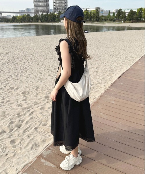 apres jour（アプレジュール）の「コットンレースジャンスカ【ZOZOTOWN限定アイテム】（ジャンパースカート・レディース・オフホワイト/ブラック・フリー/X-LARGE）」の16枚目の写真