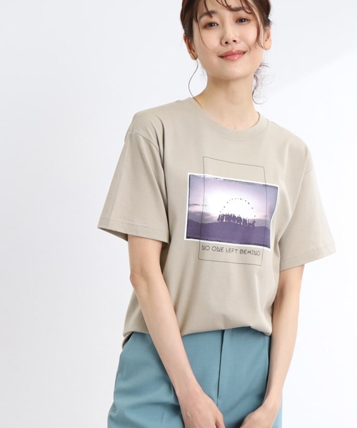Reflect(リフレクト)の「【WORLD for the World/洗える】フォトプリントTシャツ(Tシャツ/カットソー・レディース・ライトベージュ・09)」の11枚目の写真
