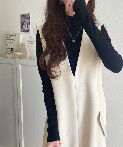 classicalelf（クラシカルエルフ）の「１枚でサマになる！上品リラクシーstyle。ポケット付 Vネック ワンピース(ロング丈)（ワンピース・レディース・モカ/ブラック/チャコールグレー/アイボリー/ベージュ/ネイビー・X-LARGE/MEDIUM/LARGE/SMALL）」の21枚目の写真