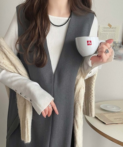 classicalelf(クラシカルエルフ)の「1枚でサマになる!上品リラクシーstyle。ポケット付 Vネック ワンピース(ロング丈)(ワンピース・レディース・モカ/ブラック/チャコールグレー/アイボリー/ベージュ/ネイビー・X-LARGE/MEDIUM/LARGE/SMALL)」の17枚目の写真
