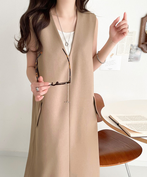 ELBORN ブラック ワンピース Vネック セール】1枚でサマになる！上品リラクシーstyle。ポケット付 V