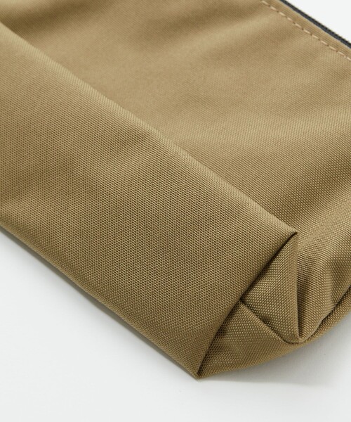 FREAK'S STORE（フリークスストア）の「限定展開 KELTY/ケルティ 別注 ミニ ショルダー ポーチ/サコッシュ/ショルダーバッグ（ショルダーバッグ・メンズ・パープル/ブラウン/ターコイズブルー/ブラック/レオパード/ベージュ/オリーブ・ONE SIZE）」の10枚目の写真