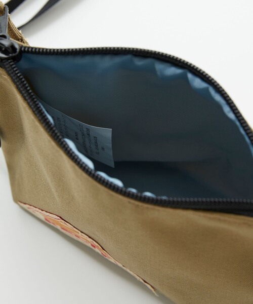 FREAK'S STORE（フリークスストア）の「限定展開 KELTY/ケルティ 別注 ミニ ショルダー ポーチ/サコッシュ/ショルダーバッグ（ショルダーバッグ・メンズ・パープル/ブラウン/ターコイズブルー/ブラック/レオパード/ベージュ/オリーブ・ONE SIZE）」の11枚目の写真