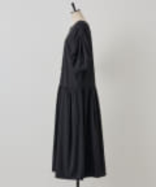 BEARDSLEY　バルーンロングワンピース　ブラック　ビアズリー　ノースリーブ BEARDSLEY バルーンロングワンピース ブラック ビアズリー