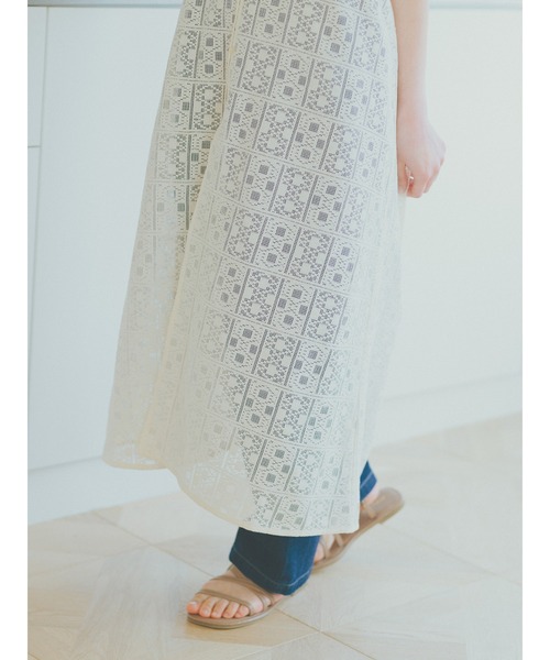 ehka sopo(エヘカソポ)の「レースノースリーブワンピース(ワンピース・レディース・キナリ/オフホワイト・F)」の5枚目の写真