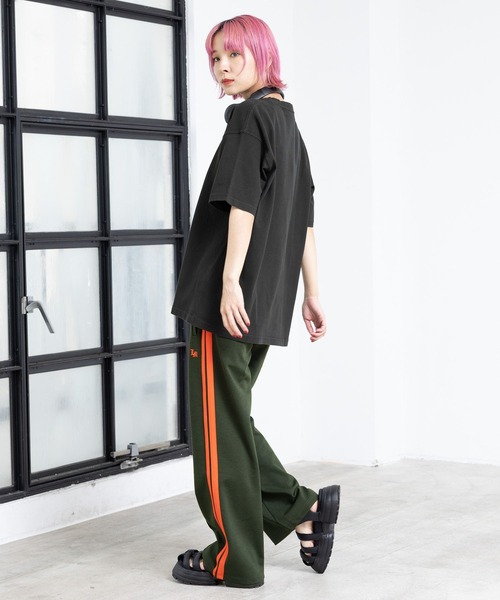 PBLIM(ページボーイリム)の「PBLIM/ユーズドテイストロゴT(Tシャツ/カットソー・レディース・オレンジ/オフホワイト/ブラック・MEDIUM/LARGE)」の5枚目の写真