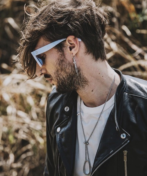 NO ID.（ノーアイディ）の「mko11322-ﾎﾟﾘｺﾞﾝｶｯﾄｻﾝｸﾞﾗｽｱｲｳｪｱ（サングラス・メンズ・ホワイト/ブラック・ONE SIZE）」の4枚目の写真