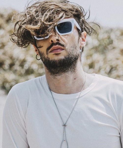 NO ID.（ノーアイディ）の「mko11322-ﾎﾟﾘｺﾞﾝｶｯﾄｻﾝｸﾞﾗｽｱｲｳｪｱ（サングラス・メンズ・ホワイト/ブラック・ONE SIZE）」の6枚目の写真