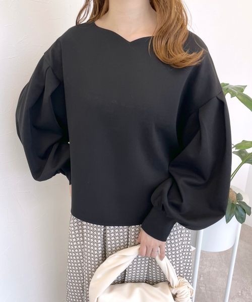 mysty woman（ミスティウーマン）の「ハートネックダンボールプルオーバー968222（Tシャツ/カットソー・レディース・ブラック/ベージュ/グリーン・FREE）」の21枚目の写真