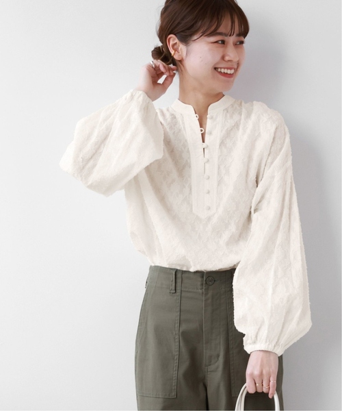 JOURNAL STANDARD relume(ジャーナルスタンダード レリューム)の「《追加4》コットンジャガードギャザーブラウス(シャツ/ブラウス・レディース・ホワイト/ブラック・FREE)」の4枚目の写真