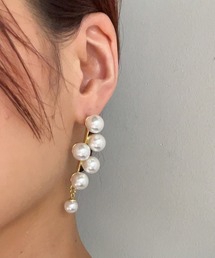 【CHOUEL closet】揺れるランダムパールラインピアス
