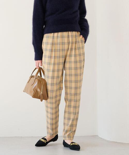 green label relaxing（グリーンレーベルリラクシング）の「［size SHORT/TALLあり］オルマイ ウラキモウ テーパード パンツ（その他パンツ・レディース・ホワイト/モカ/ターコイズブルー/オリーブ/その他2/その他1/ブラック/その他4/ライトブルー/ライトピンク・40/36/38/TALL/SHORT/42/44/34）」の9枚目の写真