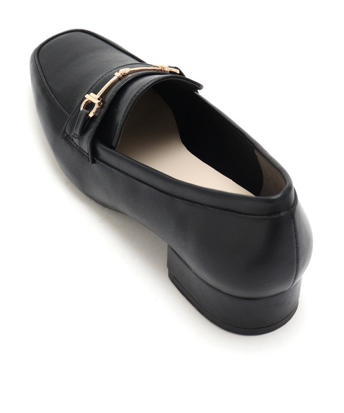 grandfleur（グランドフルール）の「3ｃｍヒール/スクエアトゥ ビット付きローファー パンプス（ローファー・レディース・グレイッシュベージュ/ブラック/キャメル・24.5cm/23.5cm/23.0cm/22.5cm/24.0cm）」の11枚目の写真