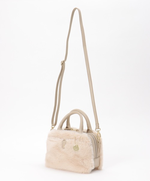 ikka（イッカ）の「エコファー2WAYミニショルダーバッグ（ショルダーバッグ・レディース・オフホワイト/ダークグリーン/ブラック/ベージュ・FREE）」の7枚目の写真