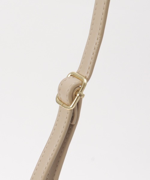 ikka（イッカ）の「エコファー2WAYミニショルダーバッグ（ショルダーバッグ・レディース・オフホワイト/ダークグリーン/ブラック/ベージュ・FREE）」の13枚目の写真