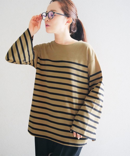 KOBE LETTUCE（コウベレタス）の「[ 田中亜希子さんコラボ ] 選べる2タイプ ソフトコットンロンT（Tシャツ/カットソー・レディース・ホワイト系その他/ホワイト系/チャコール/ホワイト×ブラック/グレー系/ホワイト系1/ベージュ系その他/ブラック/ブラック系/ベージュ系その他2/アイボリー系1/ブラック系1/ブラック系その他2/ホワイト系2/レッド系その他/レッド系その他2/ホワイト系3/ブラック系その他/アイボリー系・M2/1/M1/2/3/M3）」の15枚目の写真