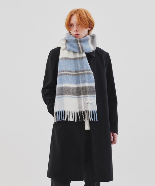 tk.TAKEO KIKUCHI（ティーケータケオキクチ）の「◆ソフト大判マフラーストール（マフラー・メンズ・ブラック/ベージュ/オフホワイト/ブラック系1/グレー系1・00）」の11枚目の写真