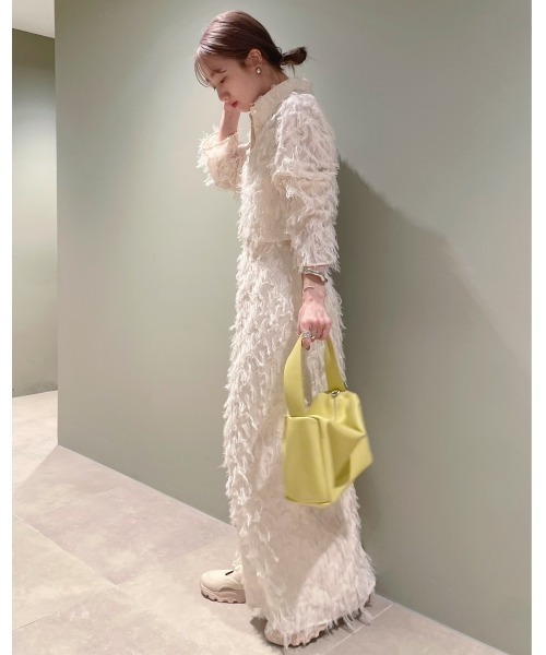 emmi(エミ)の「【emmi atelier】フリンジクロップドシャツ(シャツ/ブラウス・レディース・アイボリー/ブラック・FREE)」の20枚目の写真