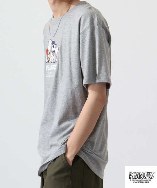 PEANUTS（ピーナッツ）の「PEANUTS スヌーピー 半袖 Tシャツ（Tシャツ/カットソー・レディース・杢グレー/ホワイト系その他/レモンイエロー/ブラック/ライトカーキ/オフホワイト・LL/S/M/L）」の13枚目の写真