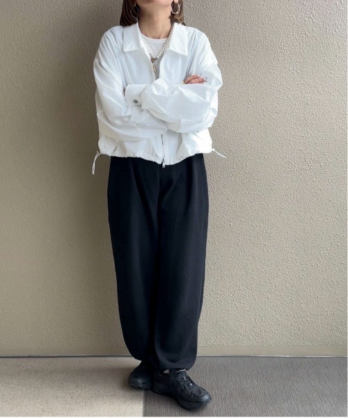 feepur by saya（フェピュールバイサヤ）の「ナイロンショートブルゾン（ナイロンジャケット・レディース・ブラック/アイボリー/カーキ・MEDIUM）」の10枚目の写真