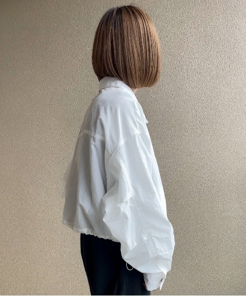 feepur by saya（フェピュールバイサヤ）の「ナイロンショートブルゾン（ナイロンジャケット・レディース・ブラック/アイボリー/カーキ・MEDIUM）」の19枚目の写真