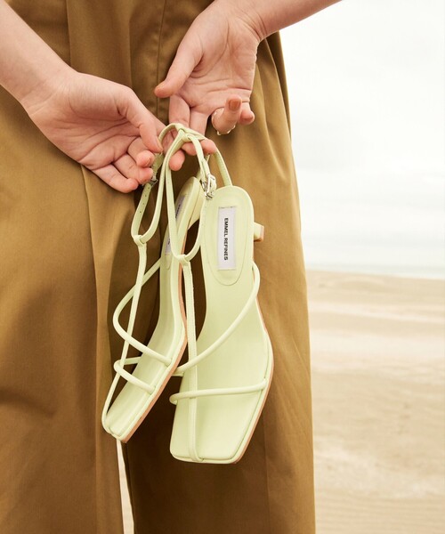 EMMEL REFINES(エメルリファインズ)の「<EMMEL REFINES>EM ストラップ ヒール サンダル(サンダル・レディース・ブラック/ライラック/ライム/シルバー・S/L/M)」の3枚目の写真