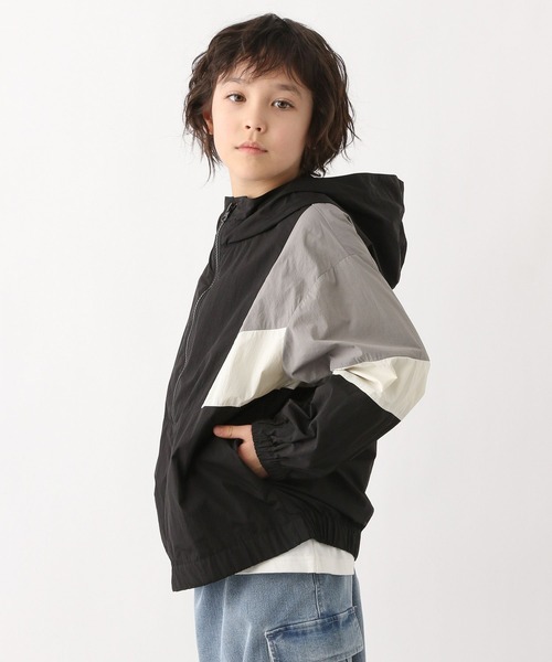 GLOBAL WORK(グローバルワーク)の「洗える撥水切り替えパーカー/995350(ナイロンジャケット・キッズ・ブラック×グレー/ブラック×ブルー・120cm/130cm/140cm/150cm/160cm/170cm)」の10枚目の写真