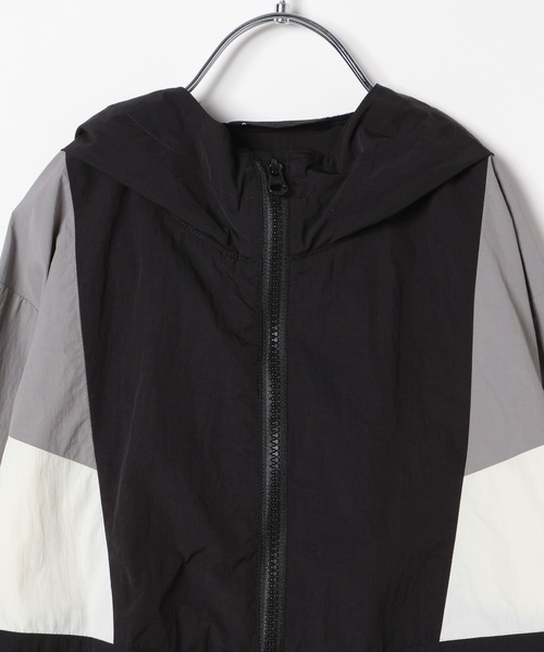 GLOBAL WORK(グローバルワーク)の「洗える撥水切り替えパーカー/995350(ナイロンジャケット・キッズ・ブラック×グレー/ブラック×ブルー・120cm/130cm/140cm/150cm/160cm/170cm)」の16枚目の写真