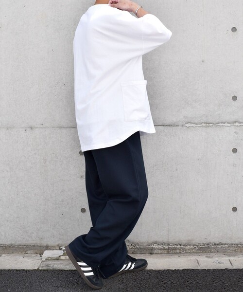 SHIPS any（シップス エニィ）の「SHIPS any: COTTON USA ドルマン サイド ポケット Tシャツ 24SS◇（Tシャツ/カットソー・メンズ・ホワイト/チャコールグレー/ブラック/ベージュ/ブルー/ライトブルー・SMALL/MEDIUM/LARGE）」の13枚目の写真