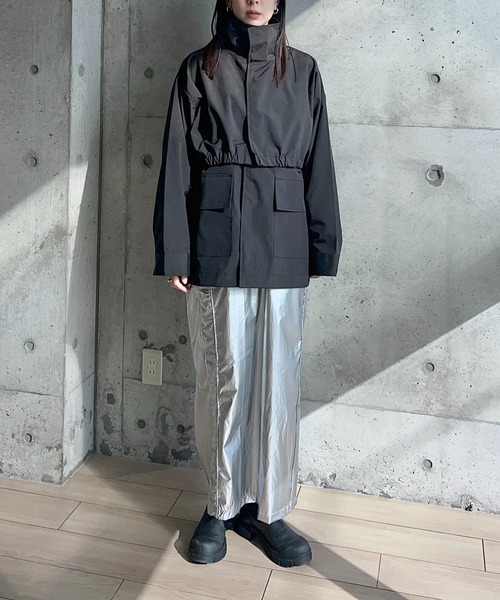 y/m by RIKA（イムバイリカ）の「メタリックタフタラインスカート（スカート・レディース・ブラック/シルバー・FREE）」の21枚目の写真