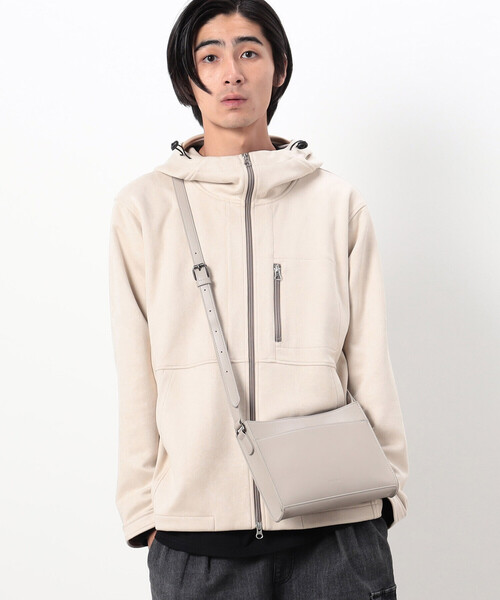 MONO　COMME CA（モノコムサ）の「スクエアショルダー（ショルダーバッグ・レディース・モカ/ライトグレー/ブラック・FREE）」の5枚目の写真