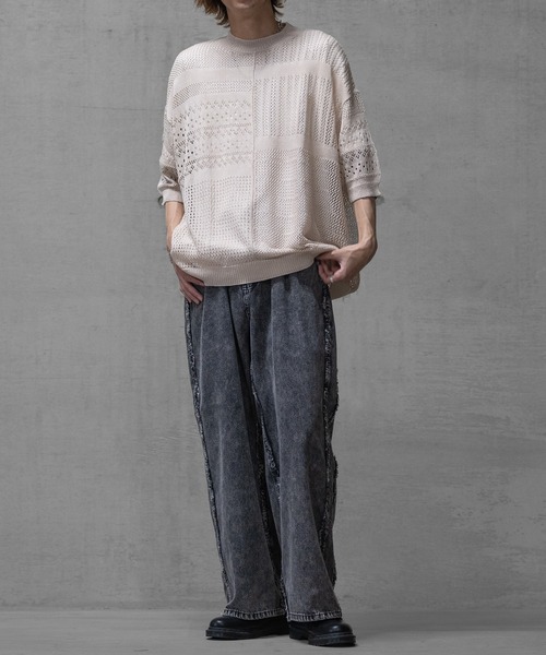 JOHN'S CLOSET（ジョンズクローゼット）の「【a】リネンライク クルーネック 切替ドルマンBIGニット（ニット/セーター・メンズ・ブラック/アイボリー/チャコールグレー・LARGE/MEDIUM）」の7枚目の写真