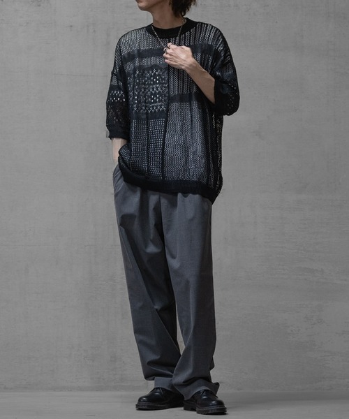 JOHN'S CLOSET（ジョンズクローゼット）の「【a】リネンライク クルーネック 切替ドルマンBIGニット（ニット/セーター・メンズ・ブラック/アイボリー/チャコールグレー・LARGE/MEDIUM）」の12枚目の写真