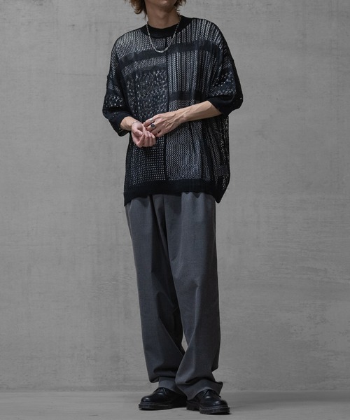 JOHN'S CLOSET（ジョンズクローゼット）の「【a】リネンライク クルーネック 切替ドルマンBIGニット（ニット/セーター・メンズ・ブラック/アイボリー/チャコールグレー・LARGE/MEDIUM）」の13枚目の写真