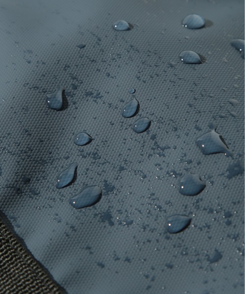 FORECAST(フォーキャスト)の「【FORECAST】防水コーティングトートバッグ ボストンバッグ キャンプ アウトドア 旅行 雨の日 9141(ボストンバッグ・メンズ・ブラック/オリーブ/ネイビー・FREE)」の7枚目の写真