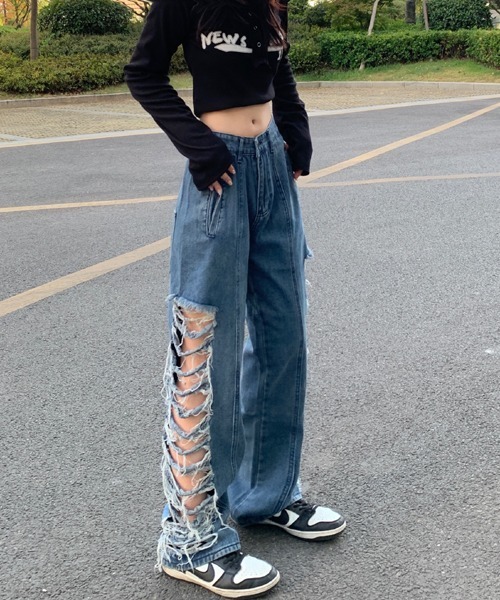 Mayree（メイリー）の「【Mayree】サイドダメージデニムパンツ（デニムパンツ・レディース・ブルー・MEDIUM/LARGE/X-LARGE/SMALL）」の4枚目の写真