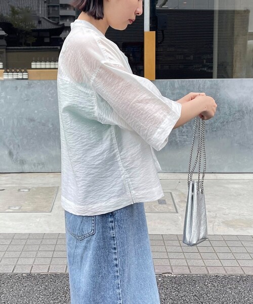 fredy emue（フレディエミュ）の「【新色登場】半袖シアーシャツ（シャツ/ブラウス・レディース・ブルー系その他/グレー系その他/チャコールグレー/オフホワイト/ピンク系その他・38）」の14枚目の写真