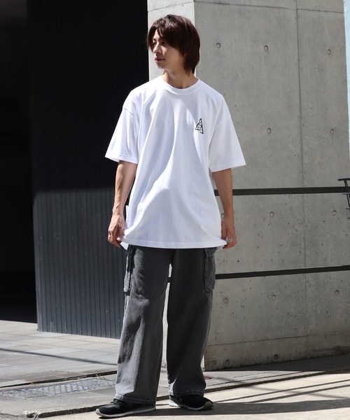 HUF(ハフ)の「【HUF/ハフ】SET TT S/S TEE(ロゴ ショートスリーブTシャツ)(Tシャツ/カットソー・メンズ・ホワイト/ブラック/ダークブルー/ライトブルー/クリーム/セージグリーン・S/M/L/XL/XXL)」の11枚目の写真