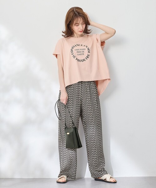 ANY(エニィ)の「フレンチスリーブロゴTシャツ(Tシャツ/カットソー・レディース・アイボリー系/グレー系/ピンク系/ライトグレー系・2/3)」の16枚目の写真
