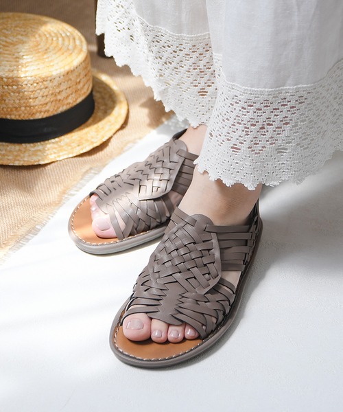 ZIMMERMANN 編み込みフェイクラフィア スライドサンダル 編み込みメッシュサンダル（サンダル）｜kilakila（キラキラ）の
